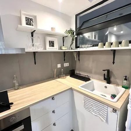 Cozy 1bedroom With Terrace Szaloniki
